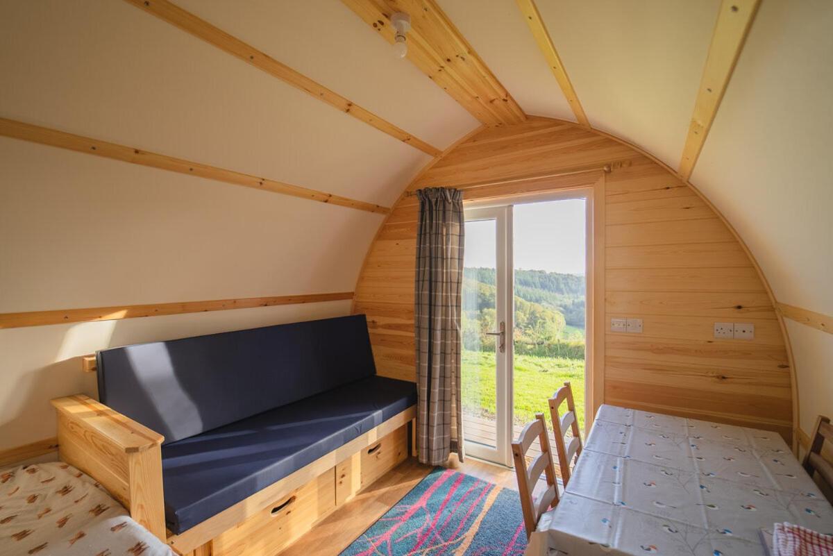 Rivendell Farm By Wigwam Holidays Carmarthen Kültér fotó